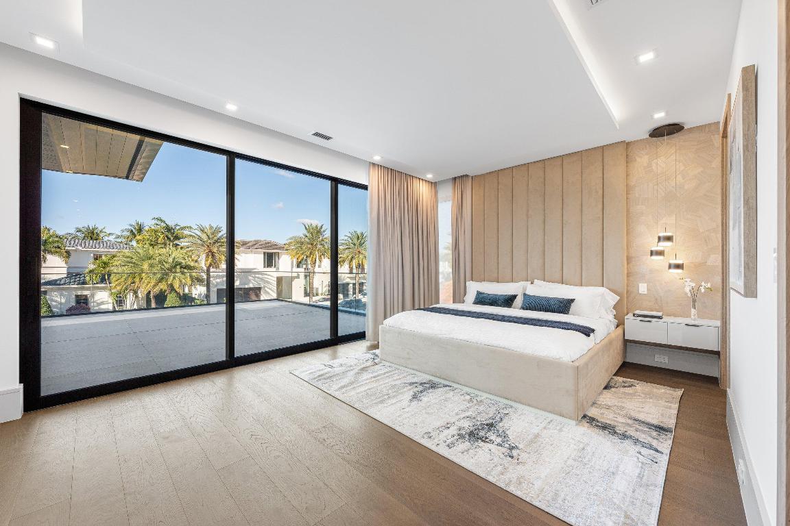 234 W Alexander Palm Boca Raton, FL 33432