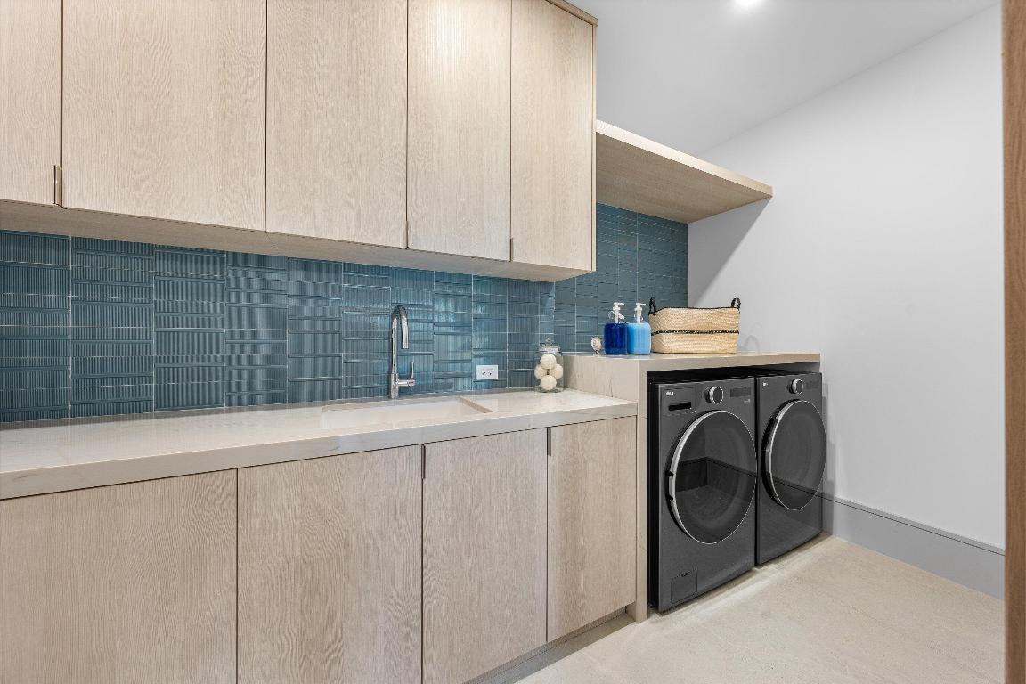 234 W Alexander Palm Boca Raton, FL 33432