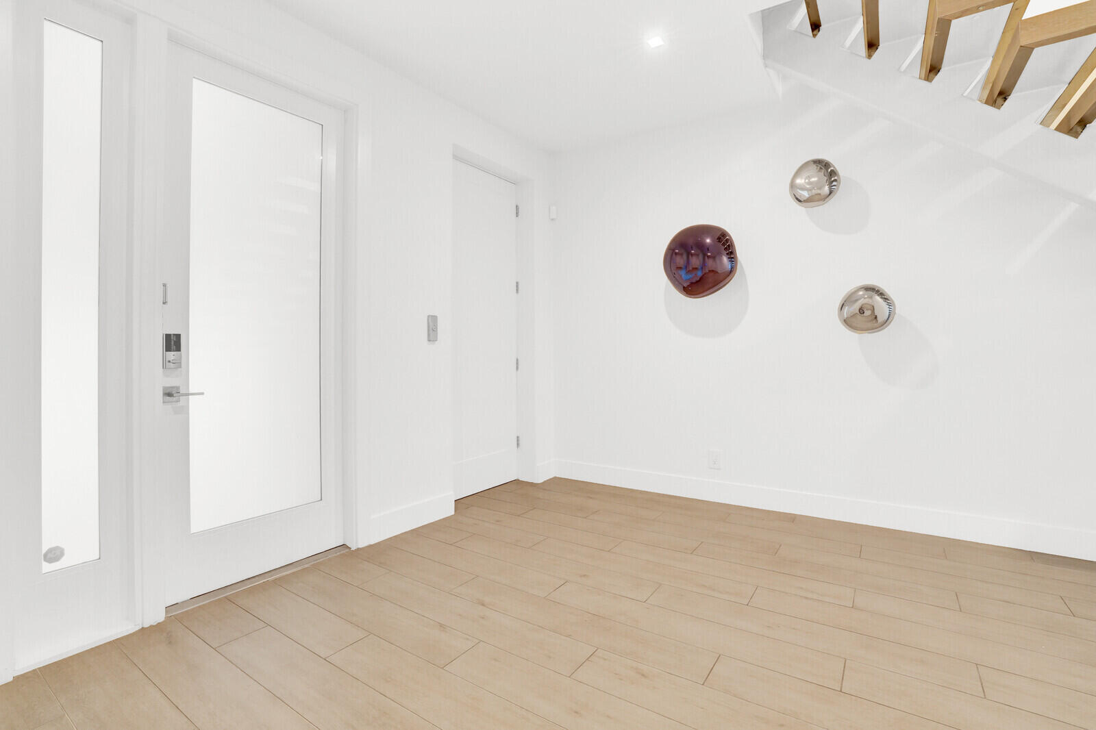 12 SE 10th Fort Lauderdale, FL 33301