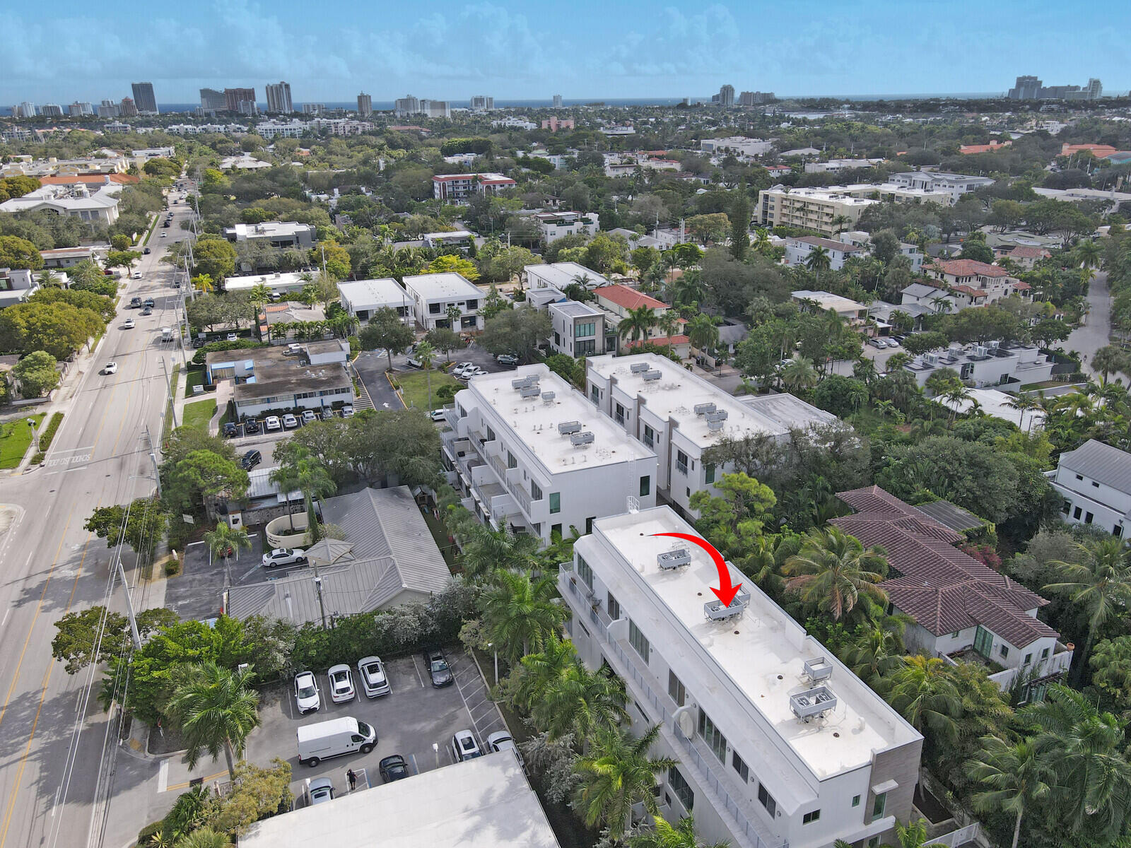 12 SE 10th Fort Lauderdale, FL 33301