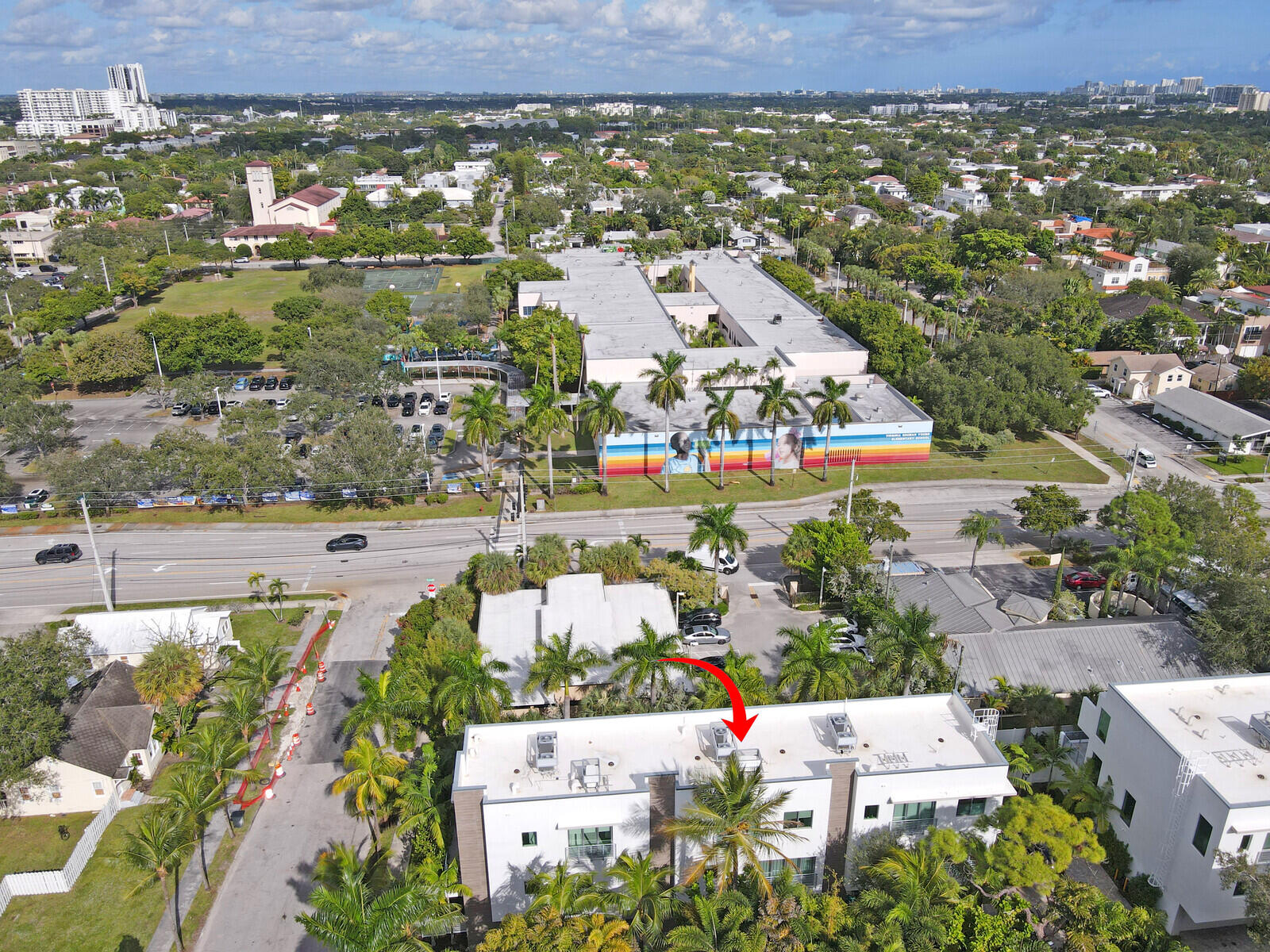 12 SE 10th Fort Lauderdale, FL 33301