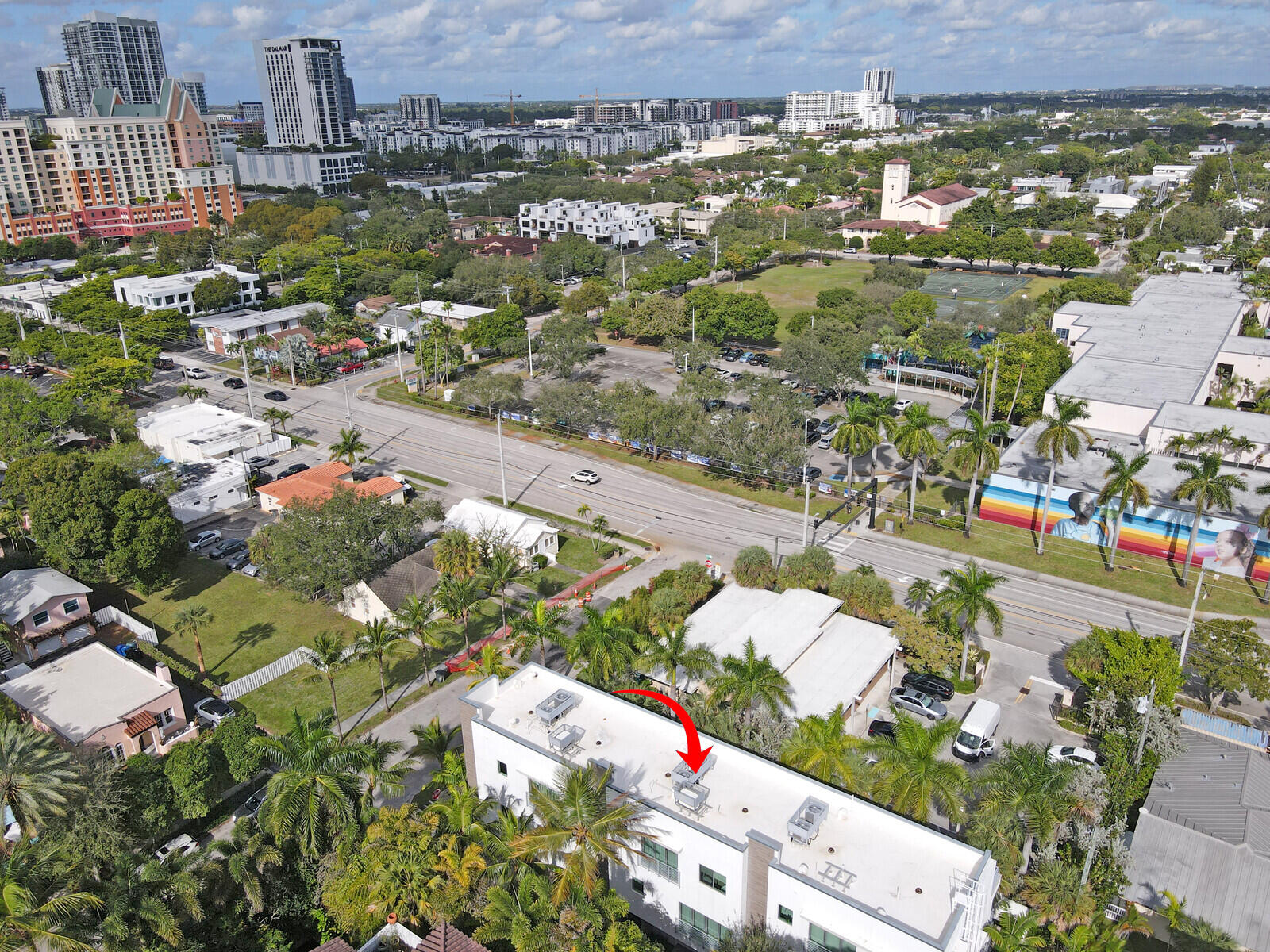 12 SE 10th Fort Lauderdale, FL 33301