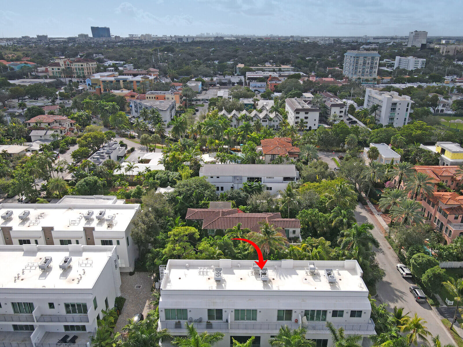 12 SE 10th Fort Lauderdale, FL 33301