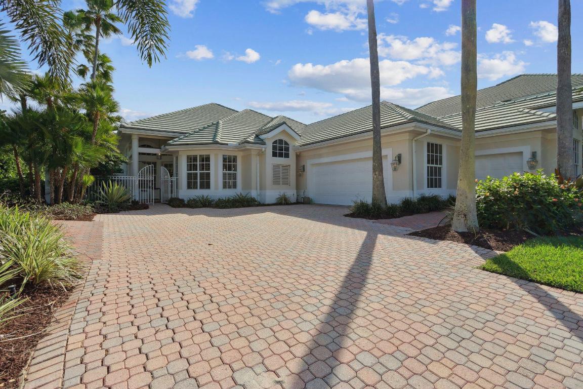 7000 SE Lakeview Stuart, FL 34996