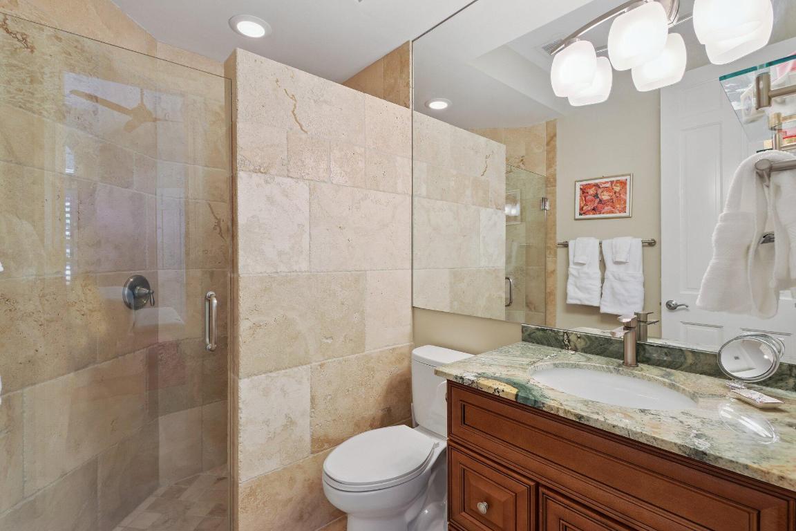 7000 SE Lakeview Stuart, FL 34996