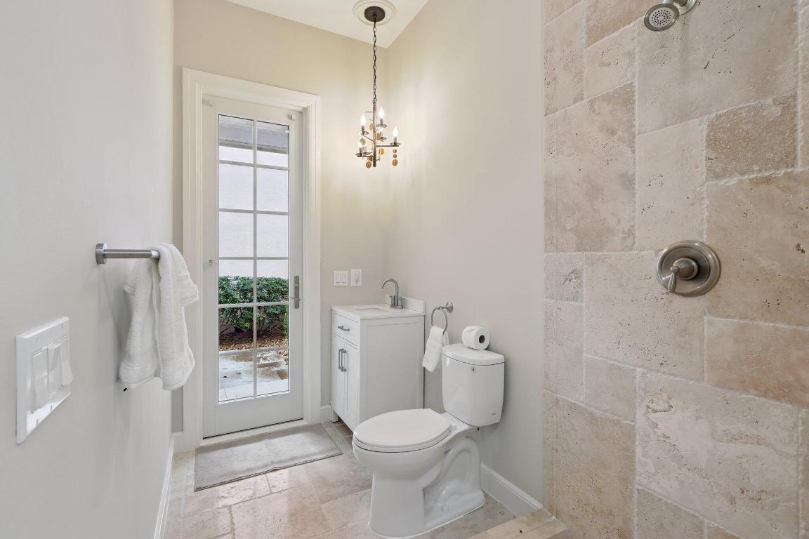 7000 SE Lakeview Stuart, FL 34996