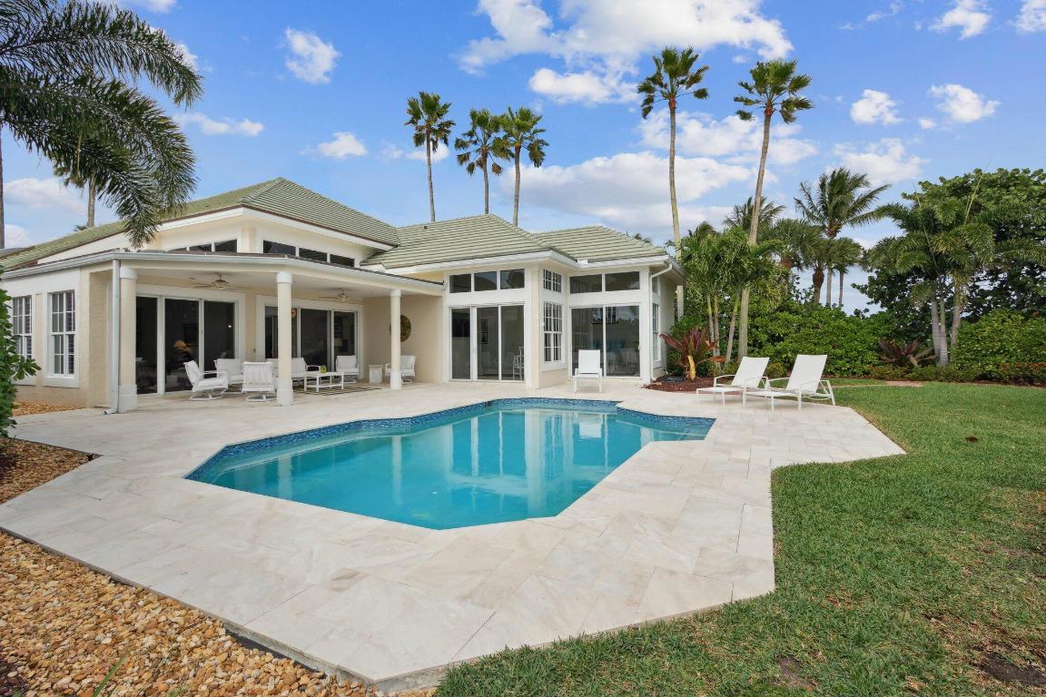 7000 SE Lakeview Stuart, FL 34996