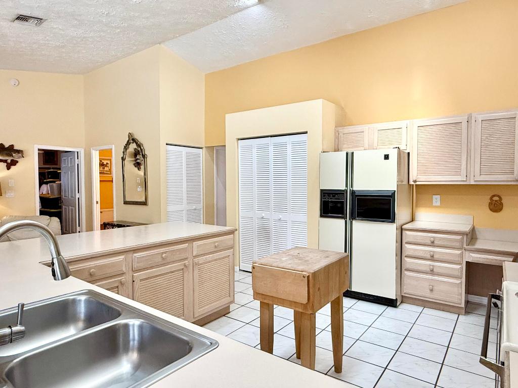 2884 SE Ranch Acres Jupiter, FL 33478