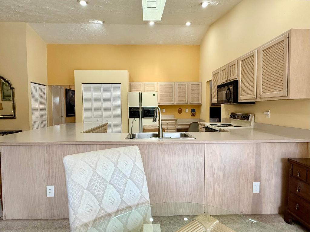 2884 SE Ranch Acres Jupiter, FL 33478