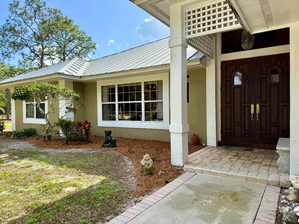 2884 SE Ranch Acres Jupiter, FL 33478