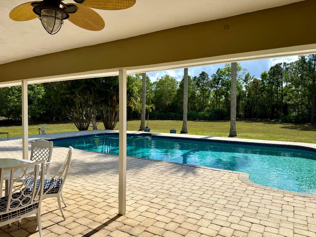 2884 SE Ranch Acres Jupiter, FL 33478