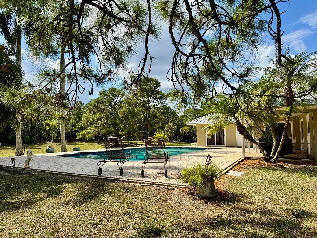2884 SE Ranch Acres Jupiter, FL 33478