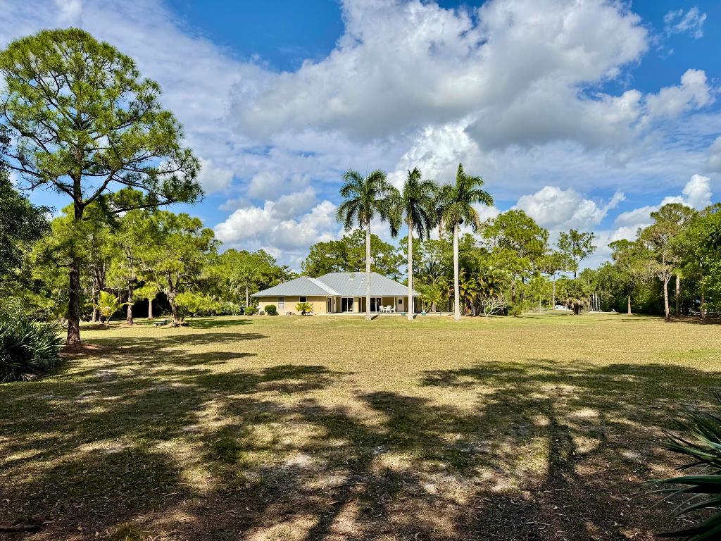 2884 SE Ranch Acres Jupiter, FL 33478