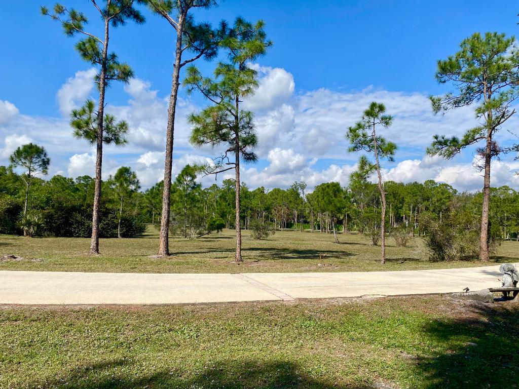2884 SE Ranch Acres Jupiter, FL 33478