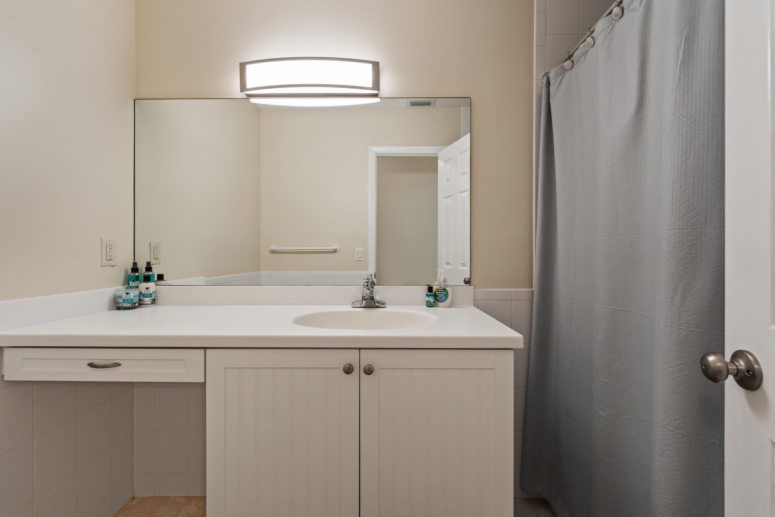 109 Half Moon #C Jupiter, FL 33458