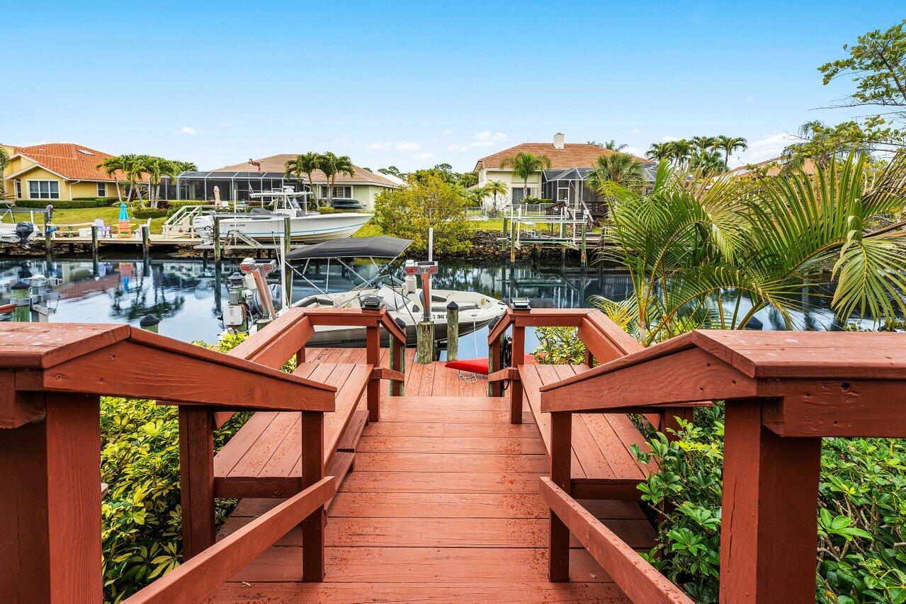 8794 SE Riverfront Jupiter, FL 33469