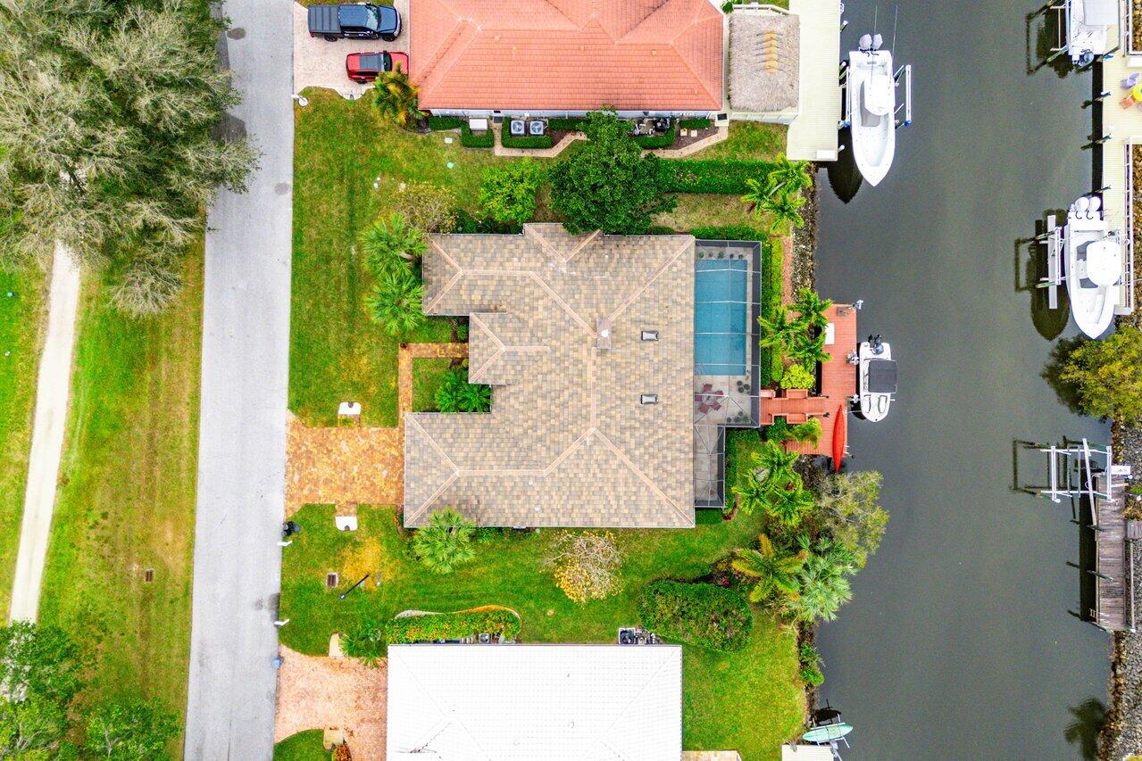 8794 SE Riverfront Jupiter, FL 33469