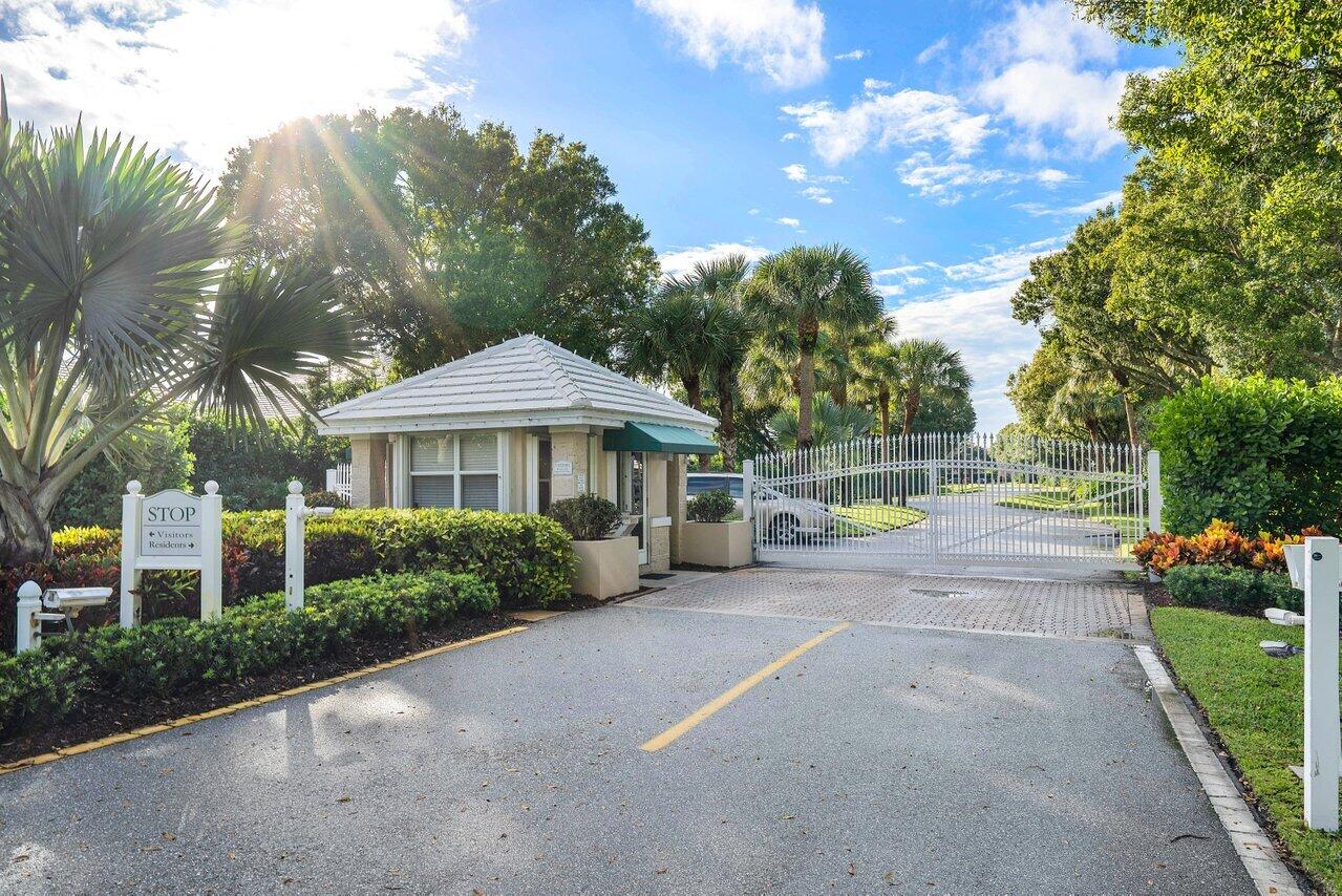 8794 SE Riverfront Jupiter, FL 33469
