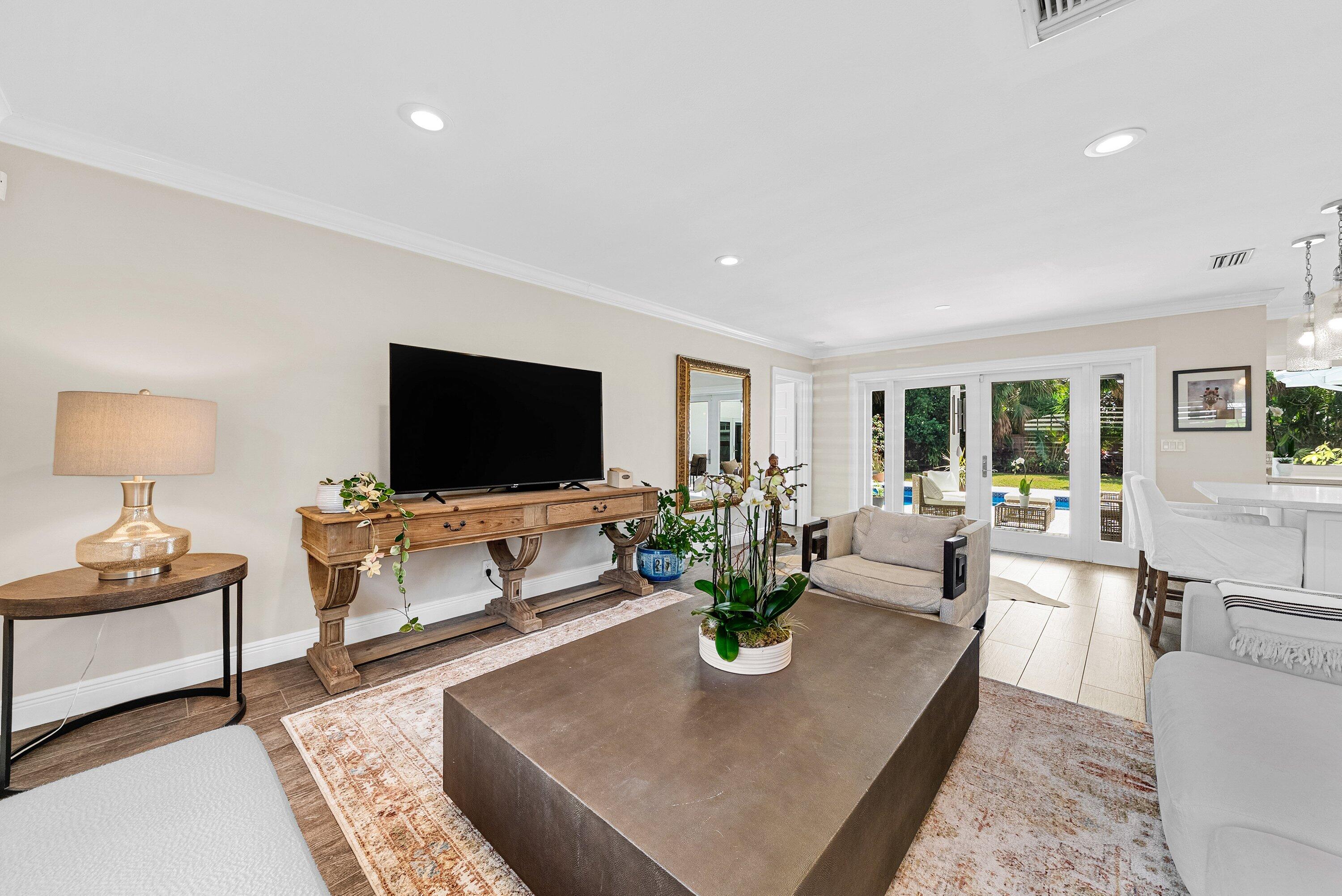 830 Tangerine Delray Beach, FL 33483