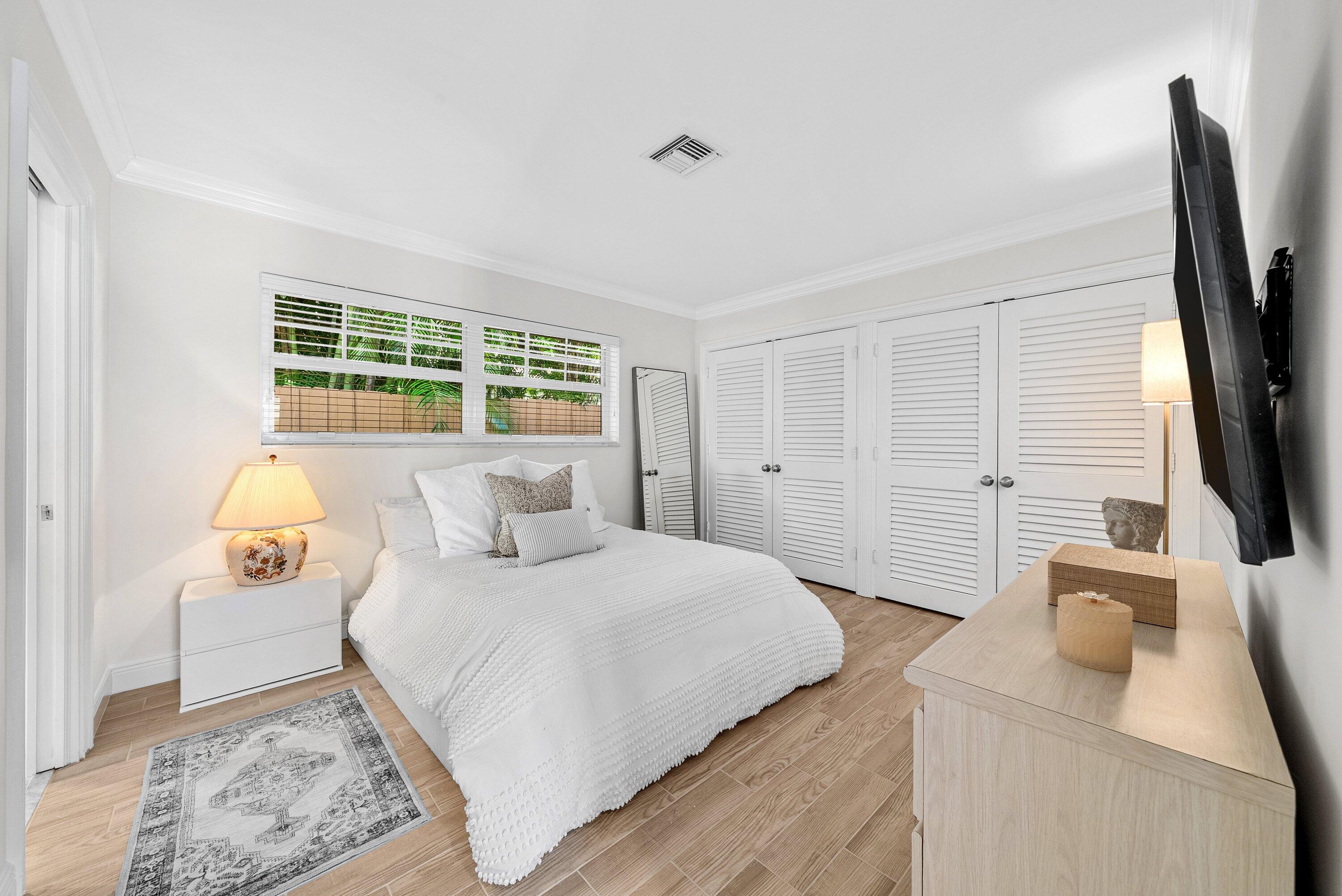 830 Tangerine Delray Beach, FL 33483