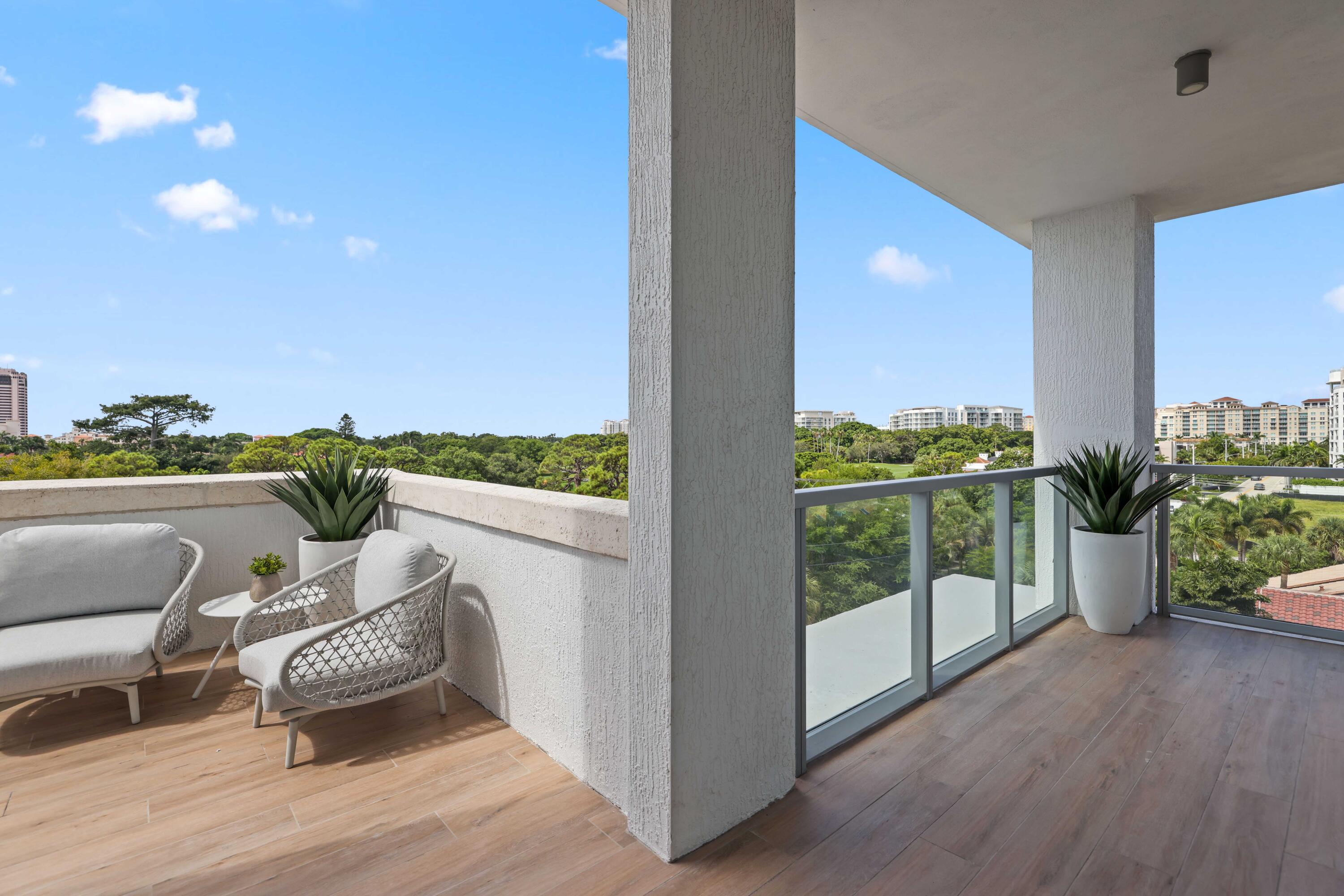 475 E Royal Palm #506 Boca Raton, FL 33432