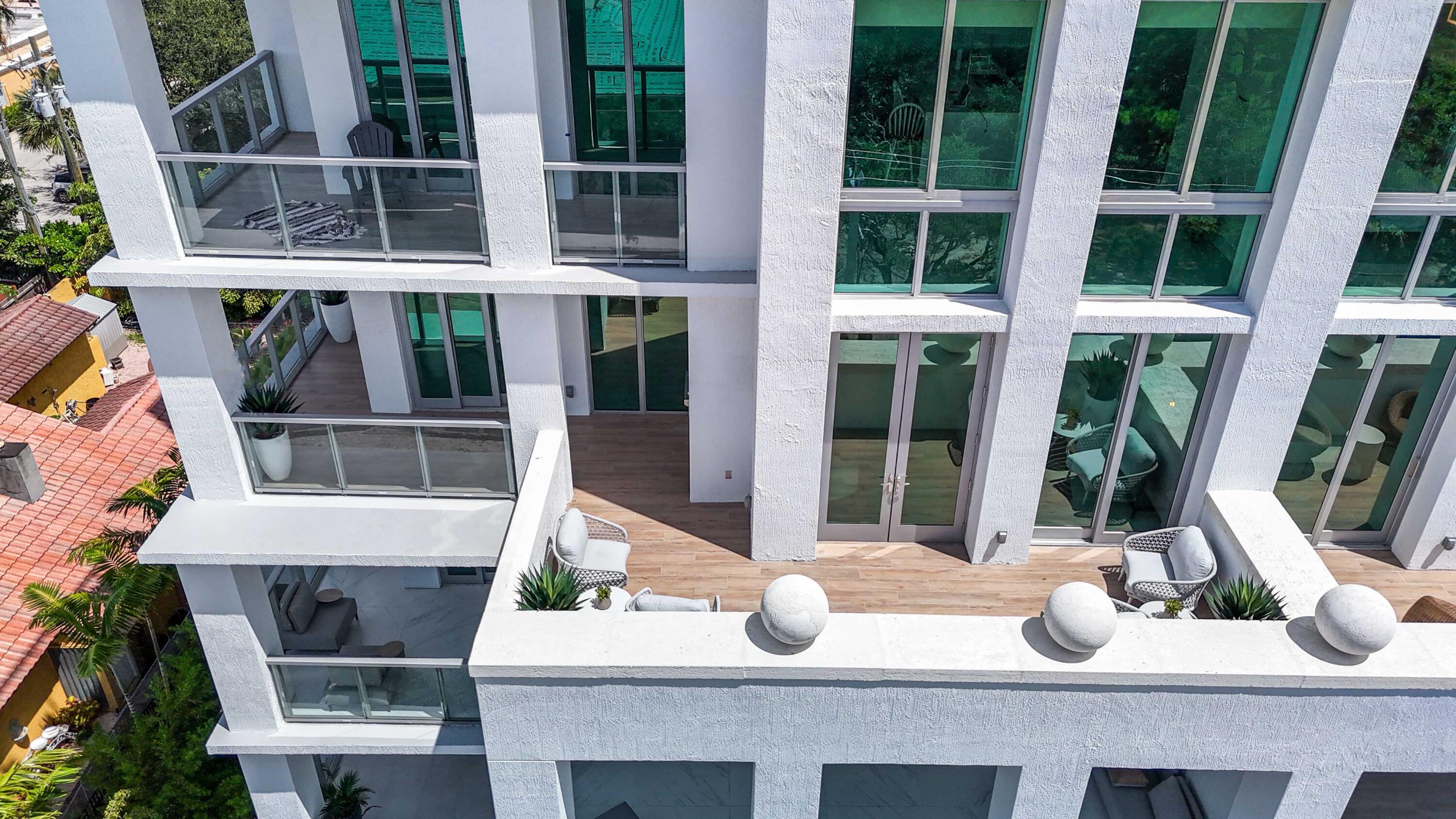 475 E Royal Palm #506 Boca Raton, FL 33432