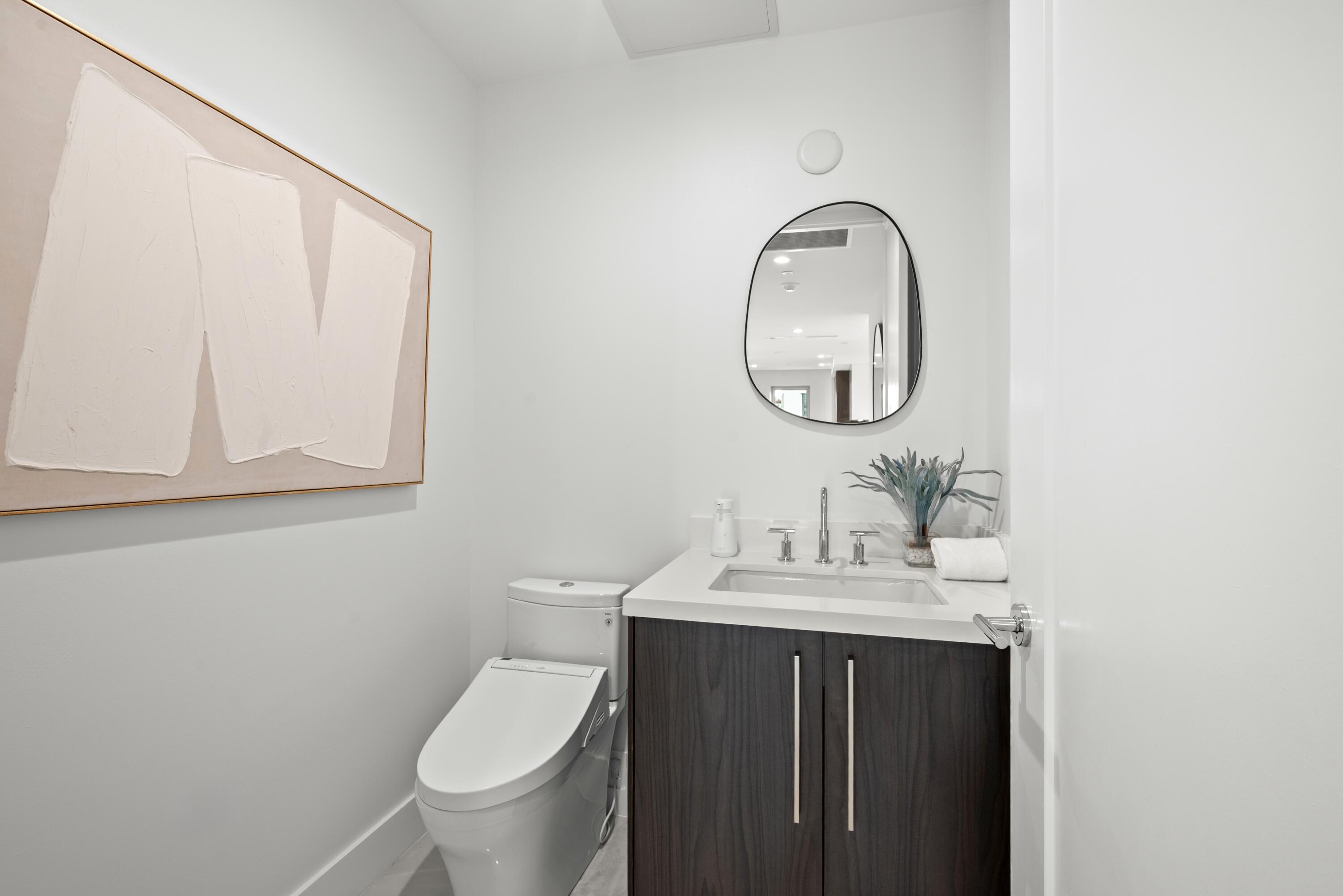 475 E Royal Palm #506 Boca Raton, FL 33432