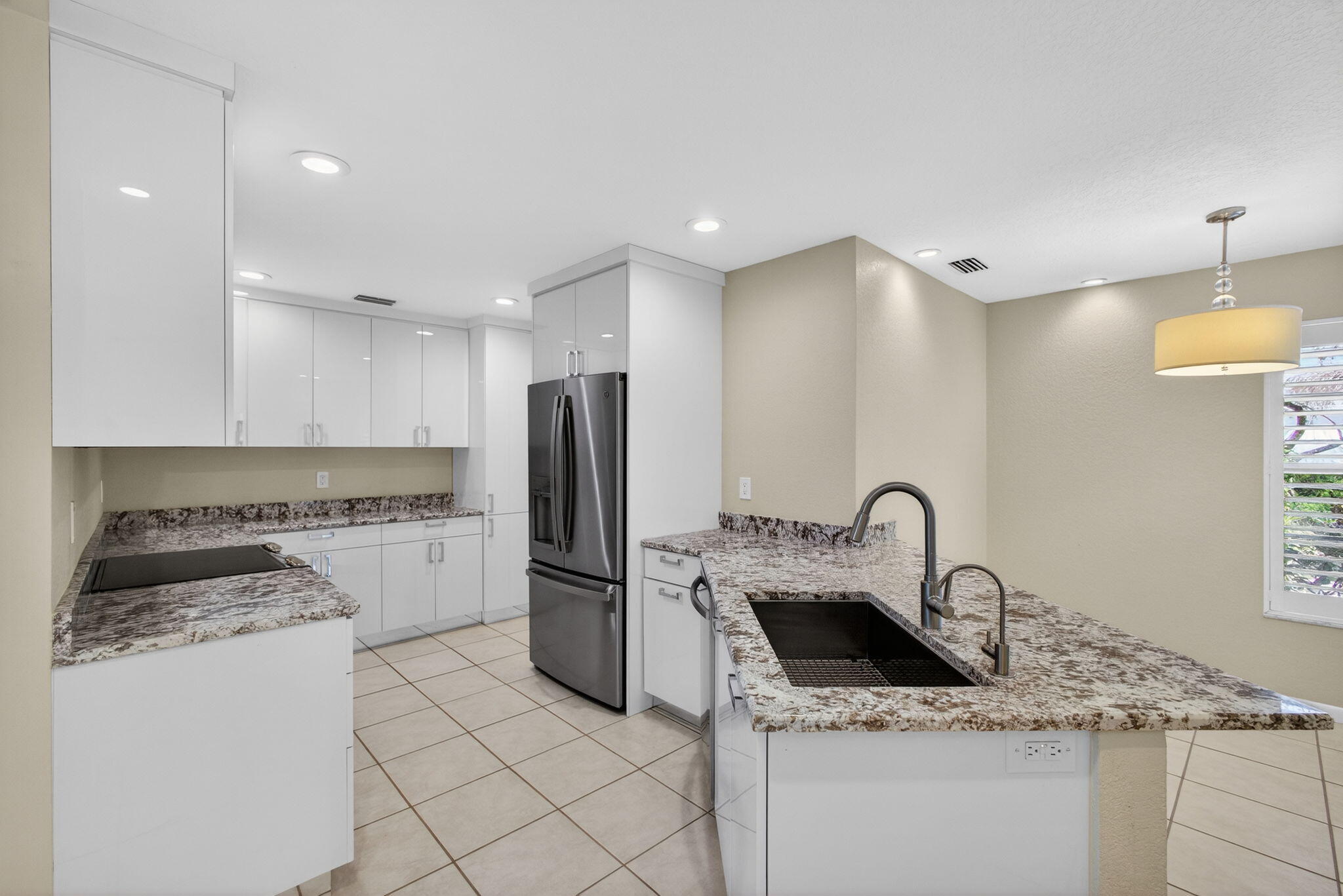 512 Ocean Dunes Jupiter, FL 33477