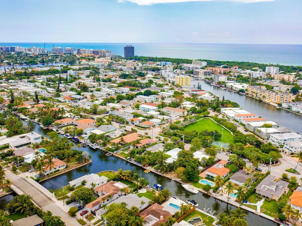 7820 Hawthorne Miami Beach, FL 33141