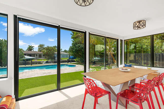 7820 Hawthorne Miami Beach, FL 33141