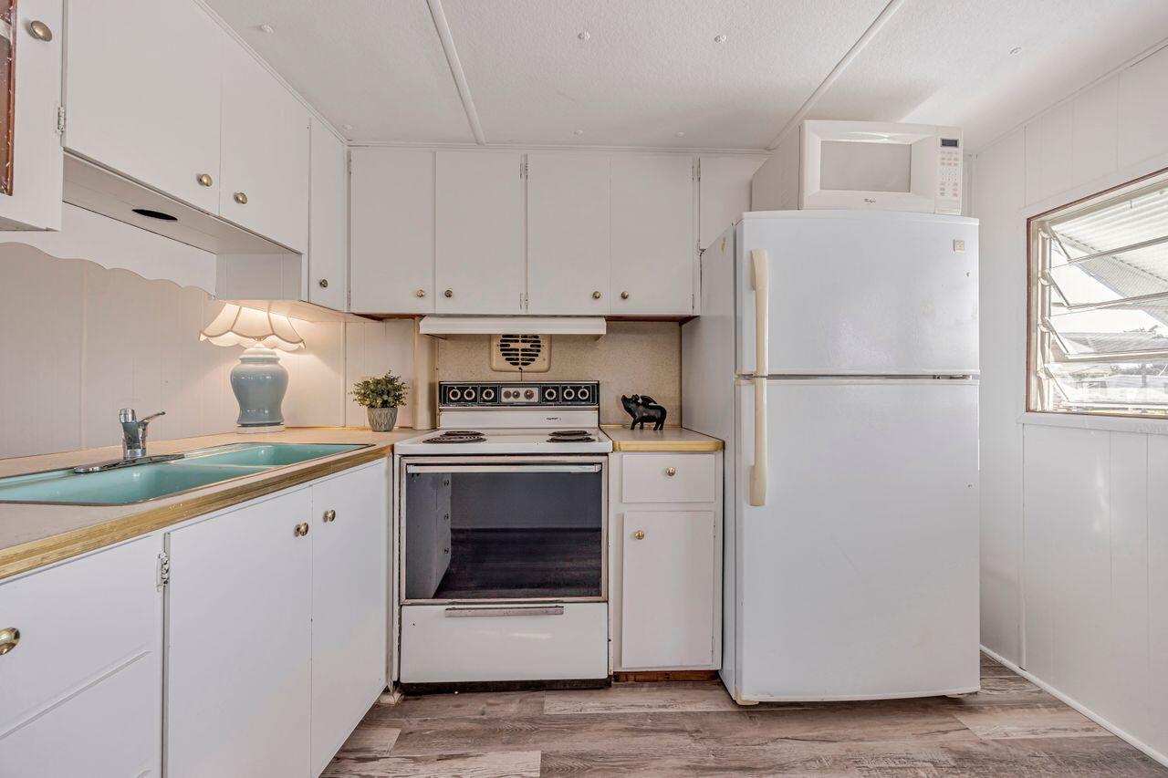 14556 Glenview Delray Beach, FL 33445