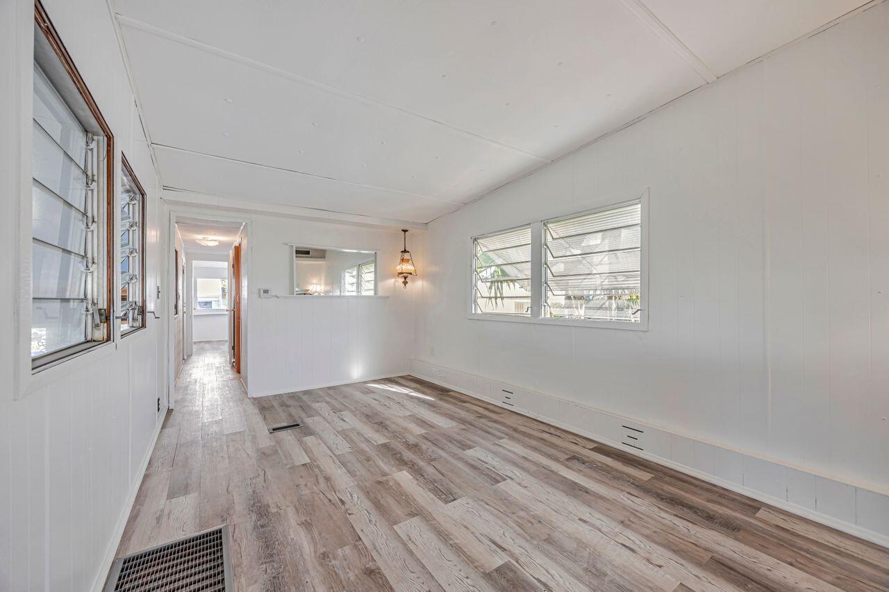 14556 Glenview Delray Beach, FL 33445