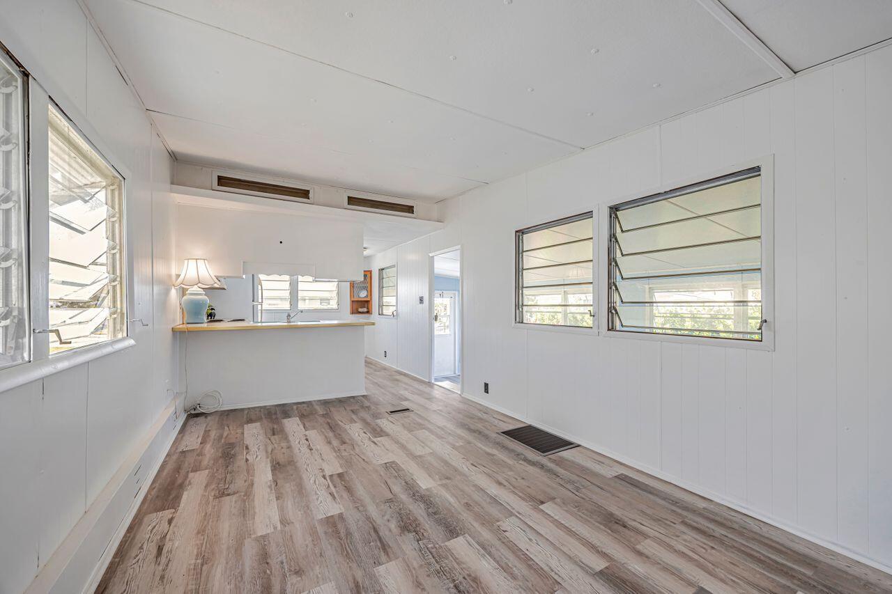 14556 Glenview Delray Beach, FL 33445