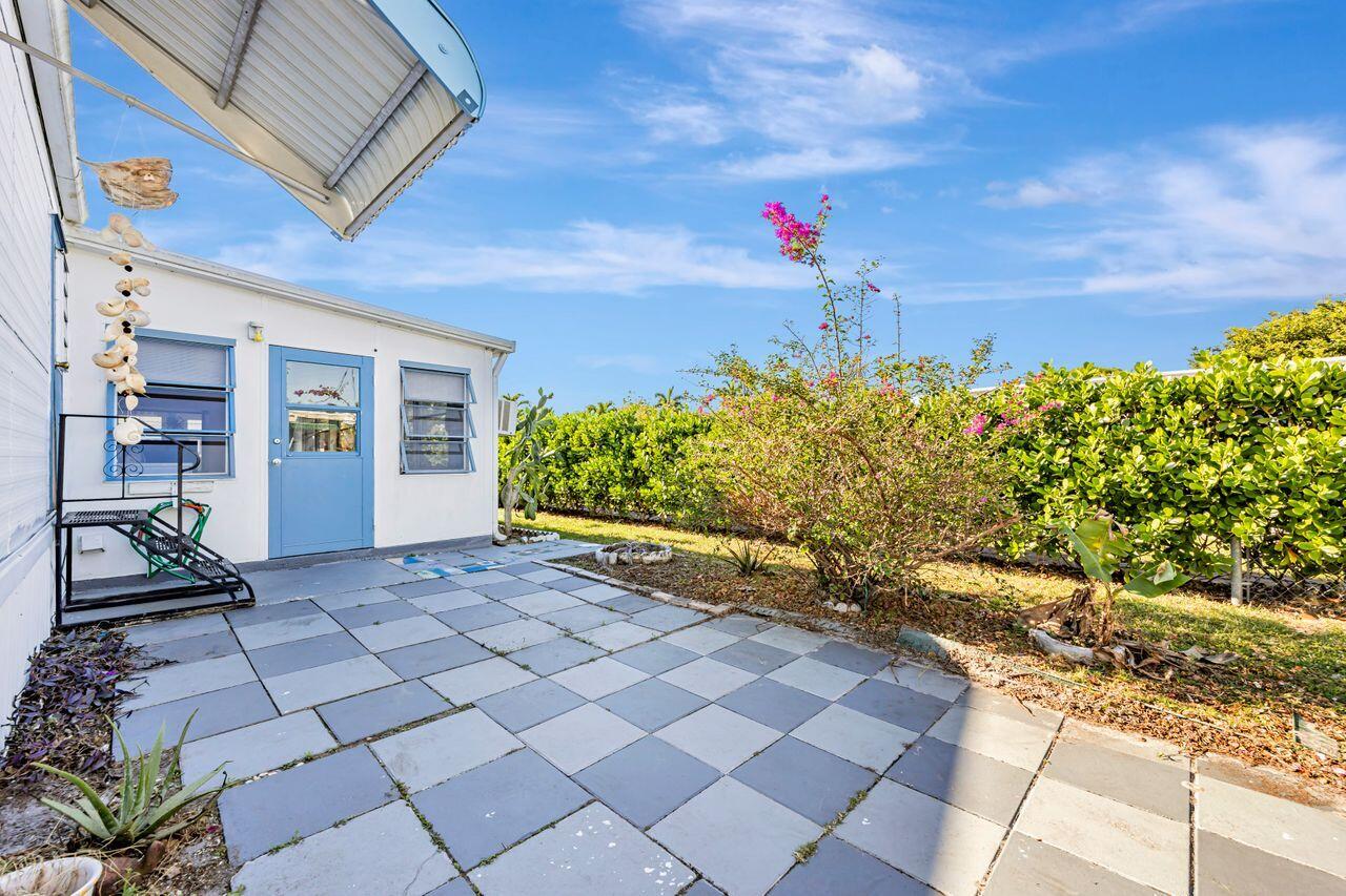 14556 Glenview Delray Beach, FL 33445