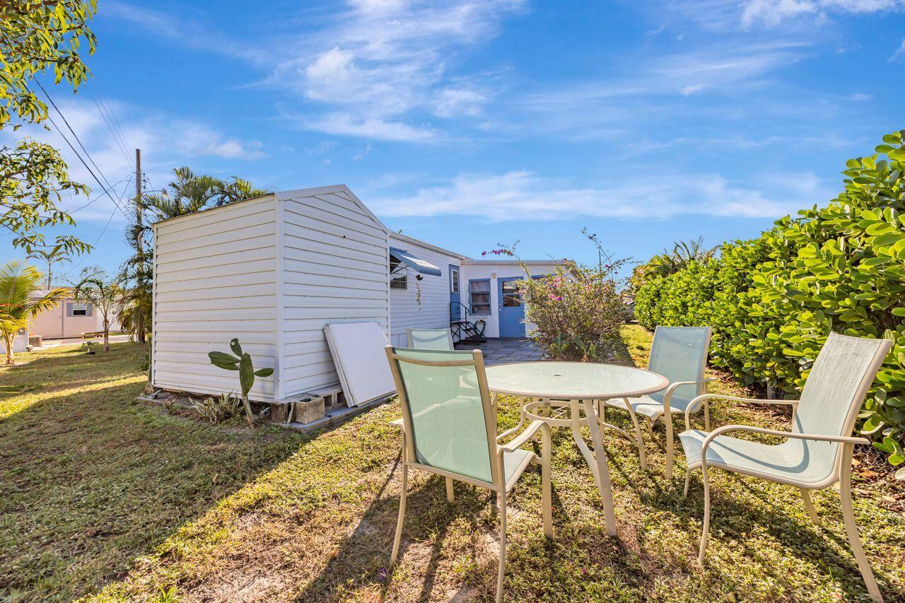 14556 Glenview Delray Beach, FL 33445