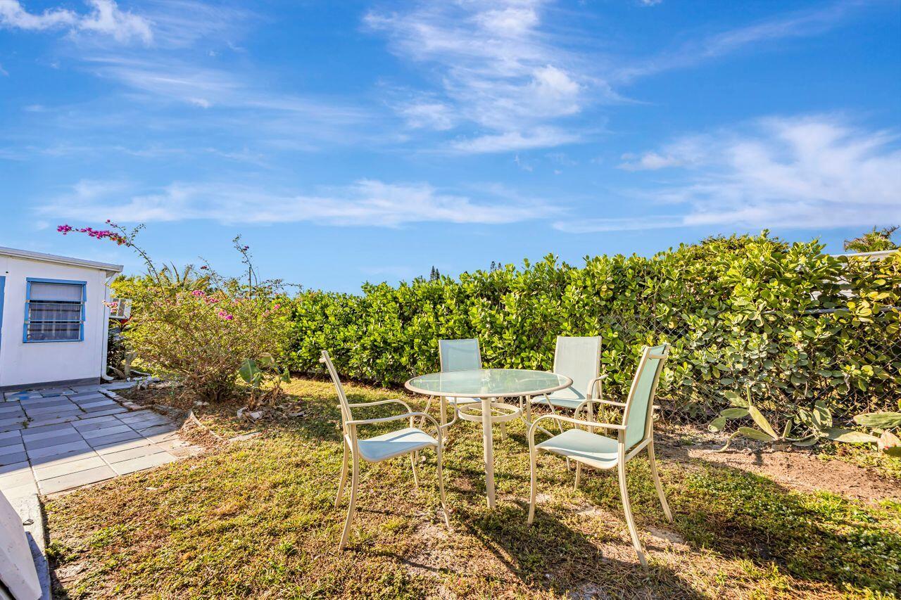 14556 Glenview Delray Beach, FL 33445