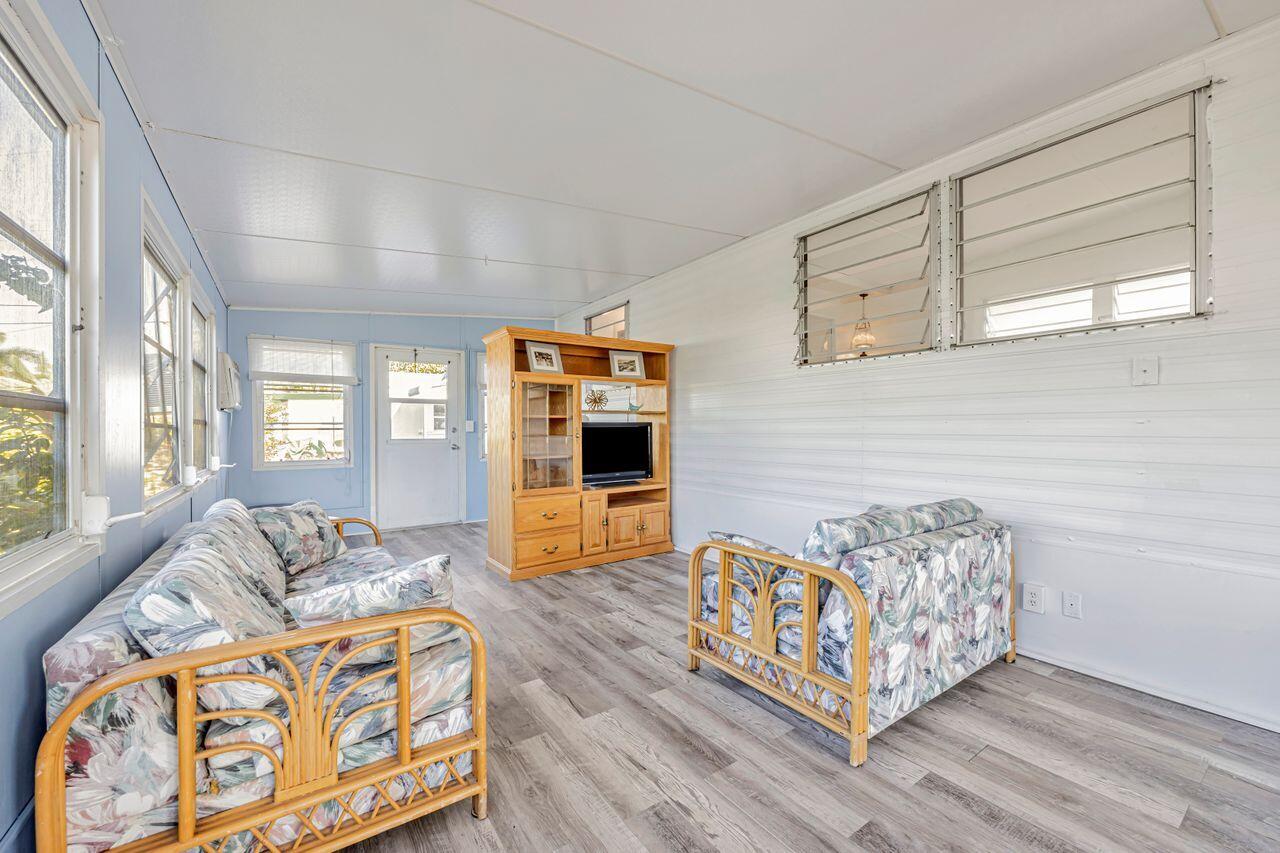 14556 Glenview Delray Beach, FL 33445