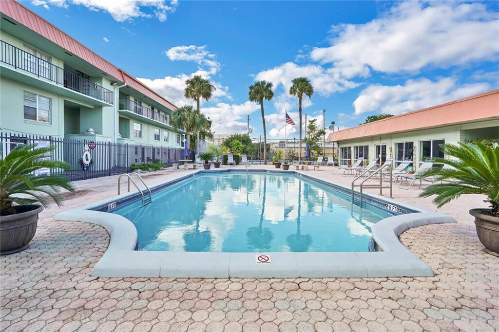 801 W Oakland Park #C6