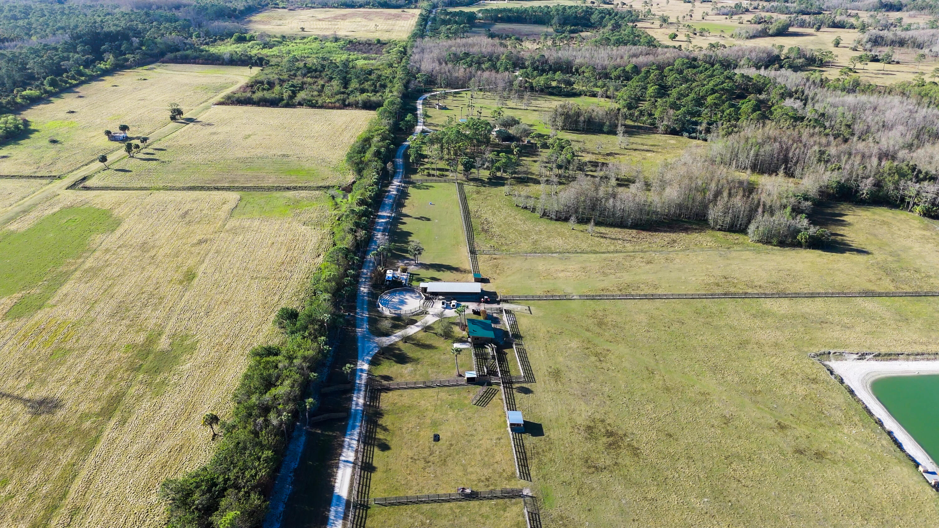 4350 SE Bridge Hobe Sound, FL 33455