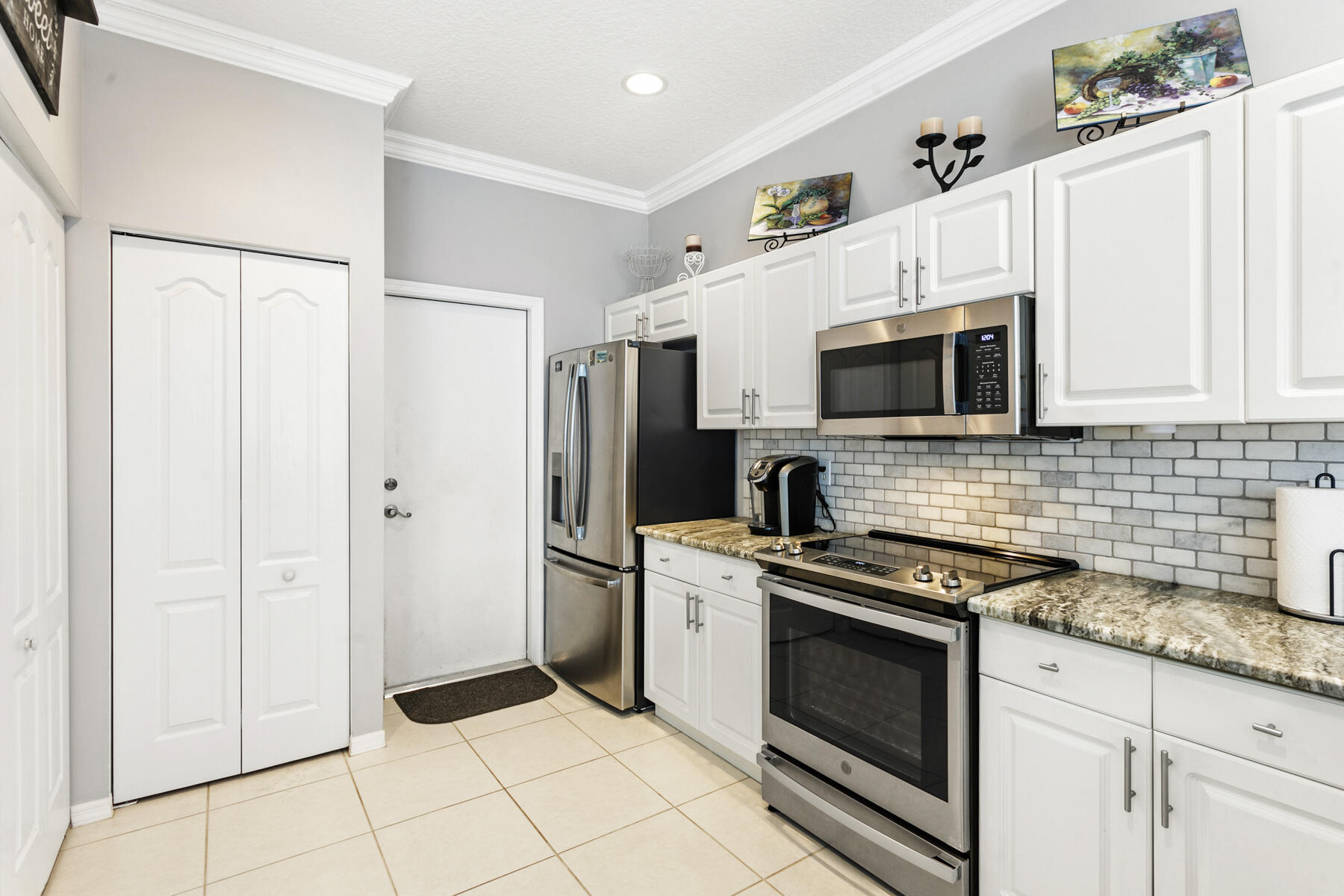 10748 Hidden Bnd Wellington, FL 33414