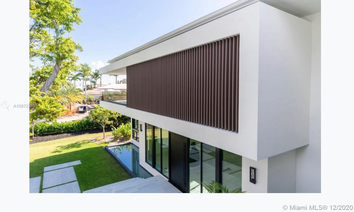 540 Leucadendra Dr Coral Gables, FL 33156