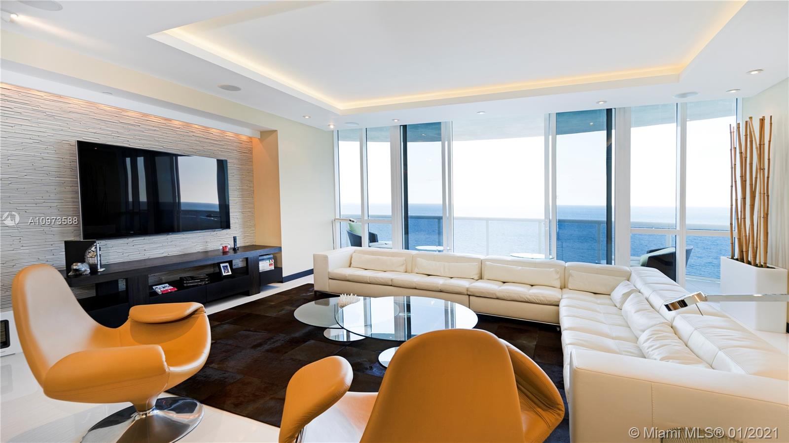 15811 Collins Ave #2201