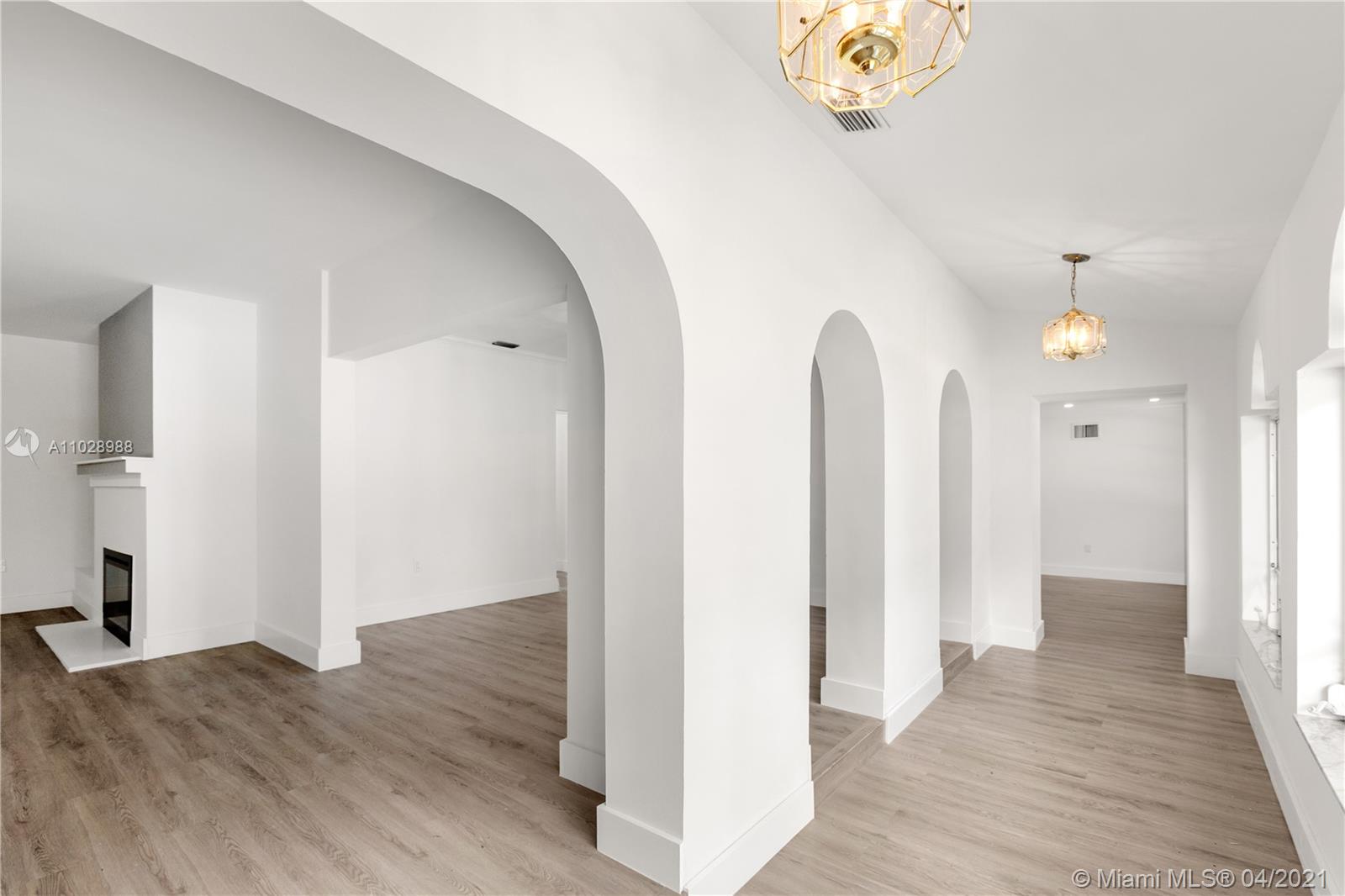 936 Algaringo Ave Coral Gables, FL 33134