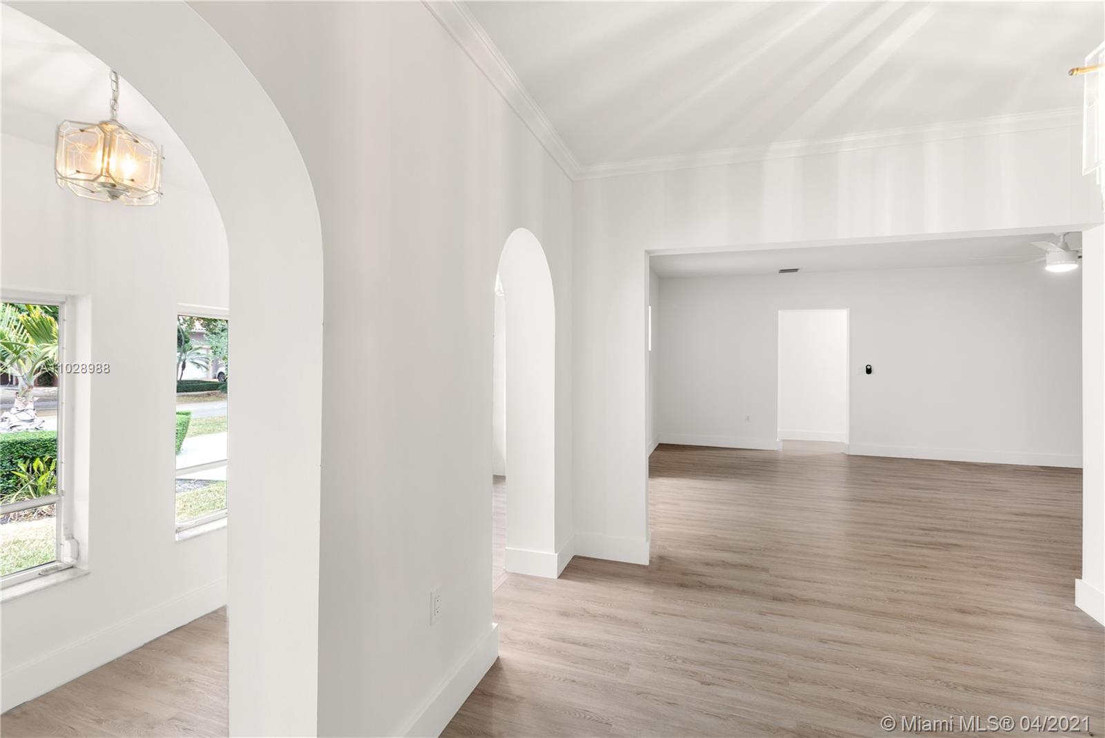 936 Algaringo Ave Coral Gables, FL 33134