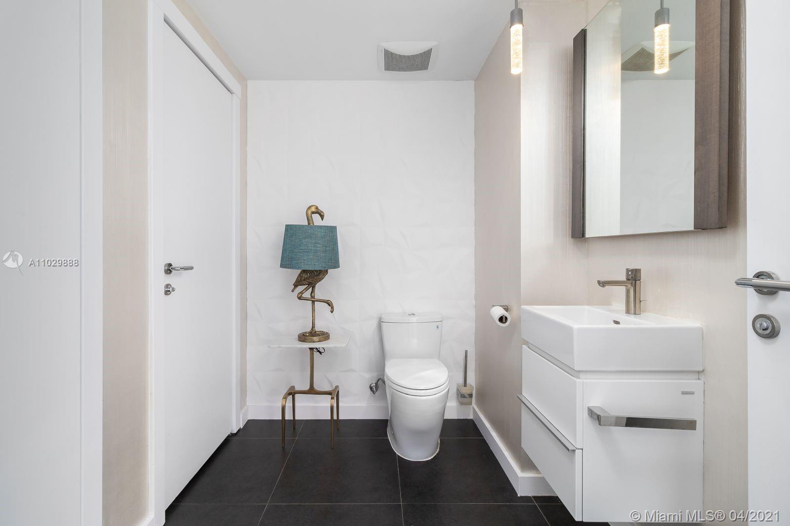 520 West Ave #1001 Miami Beach, FL 33139