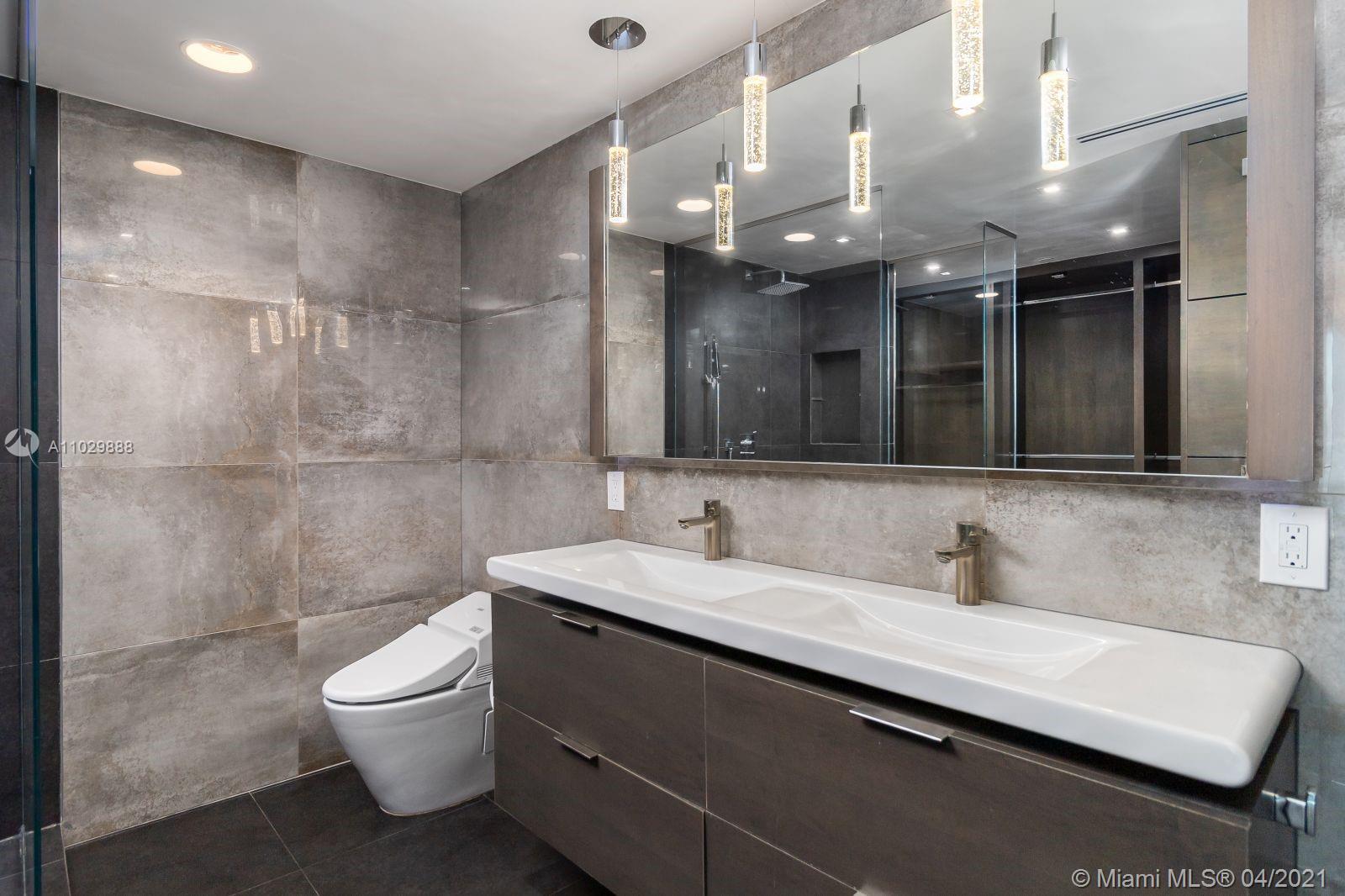 520 West Ave #1001 Miami Beach, FL 33139