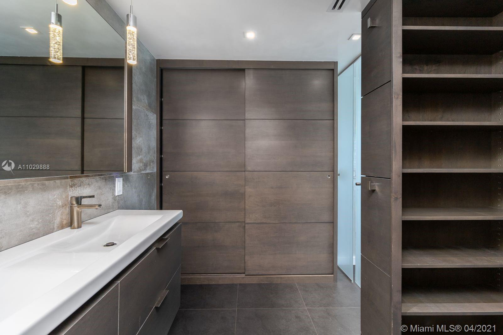 520 West Ave #1001 Miami Beach, FL 33139