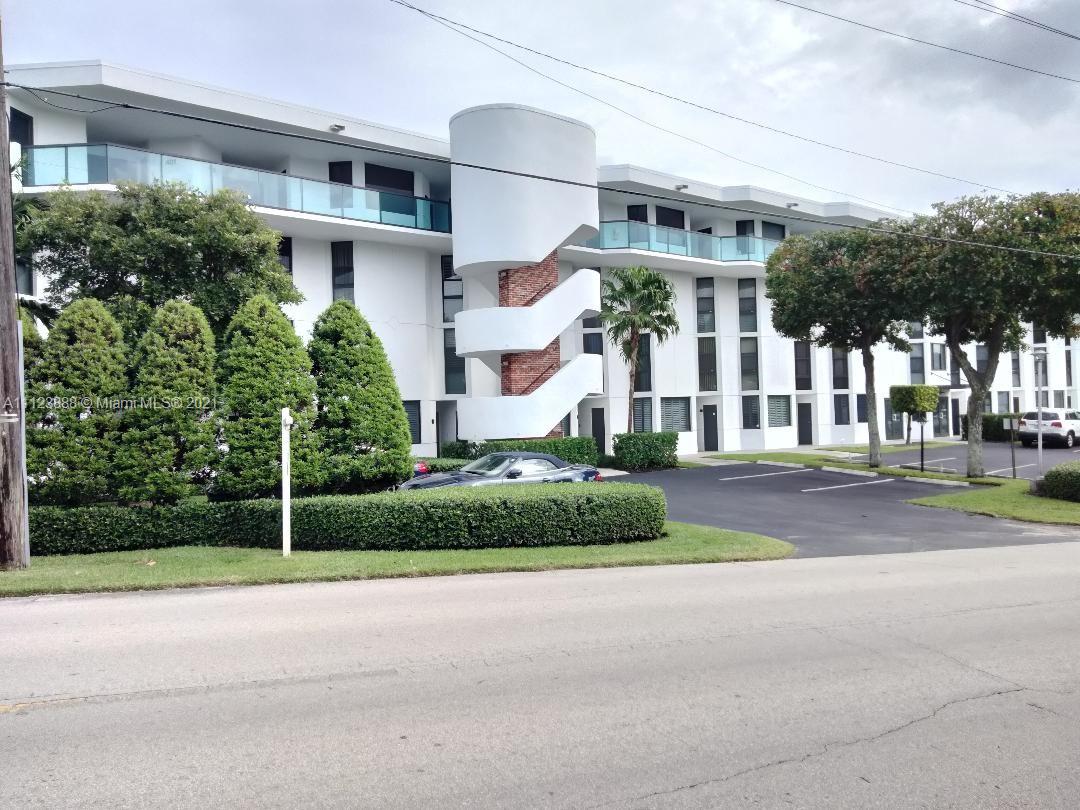 1800 S Ocean Dr #405