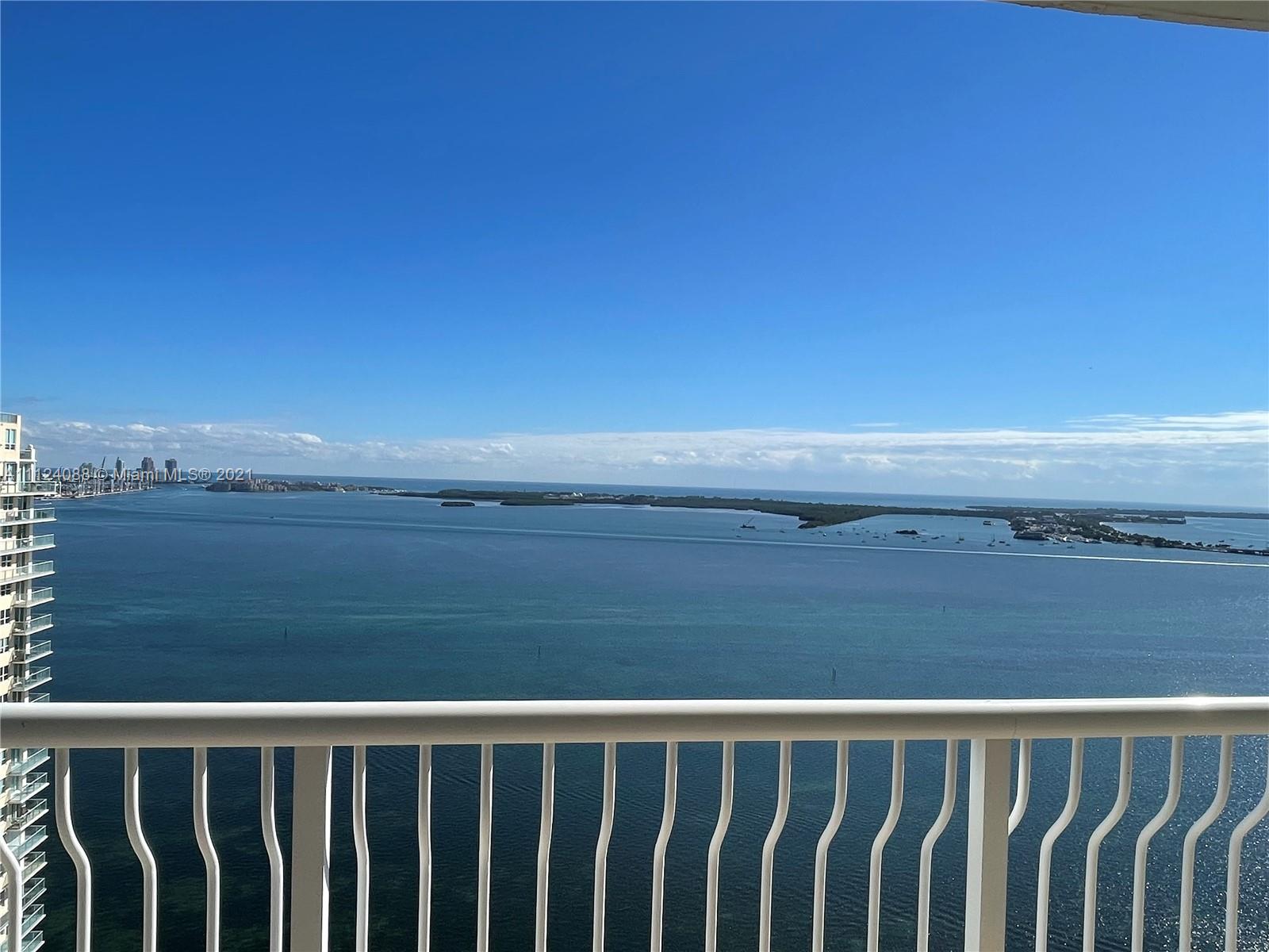 image The Club at Brickell Bay2