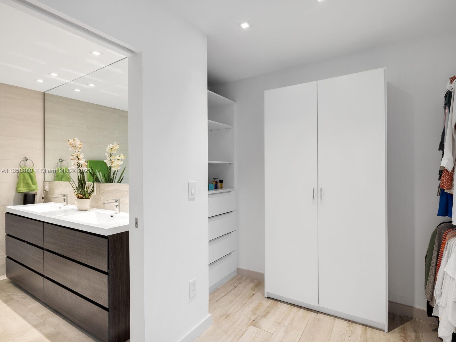 10125 Biscayne Blvd,Miami Shores, FL 33138